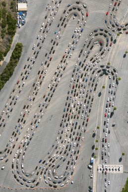 Vehicles line up at Dodgers Stadium POD awaiting vaccination